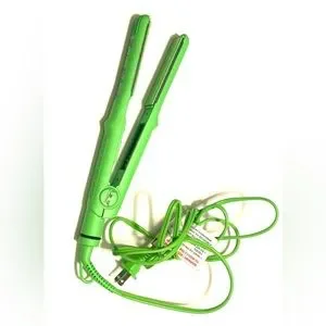 ISO Beauty Bright Green Turbo Silk Flat Iron ISO Beauty | Green Turbo Silk main image 3
